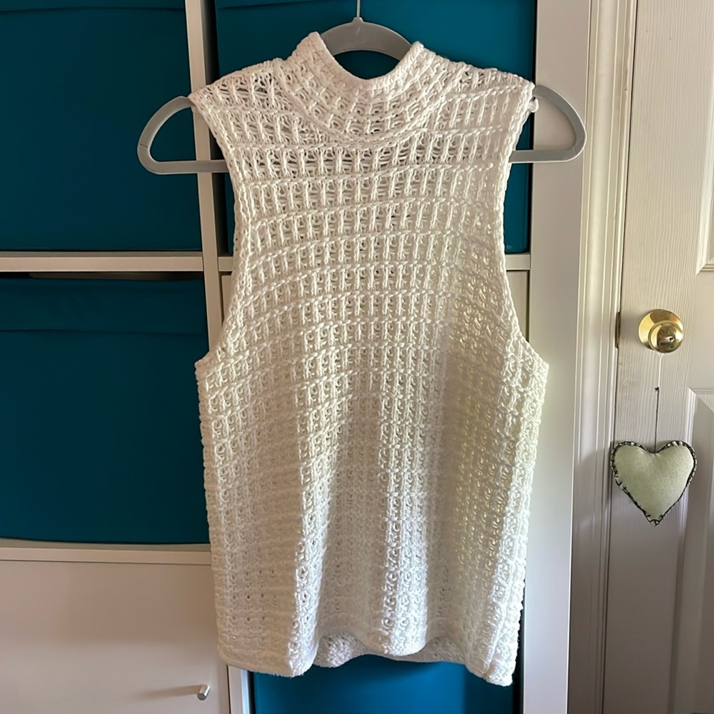 Gap Knit Sleeveless Top Medium